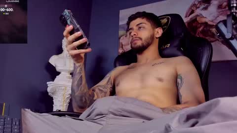 Alessandro INDEPENDENT MODEL online show from 02-22-25, 01:00