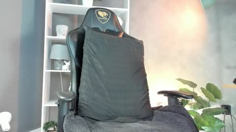 Alessandro INDEPENDENT MODEL online show from 09-27-25, 03:44