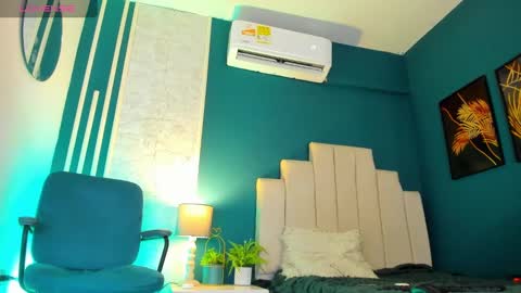 Alessandro Dybala online show from 02-28-25, 02:53