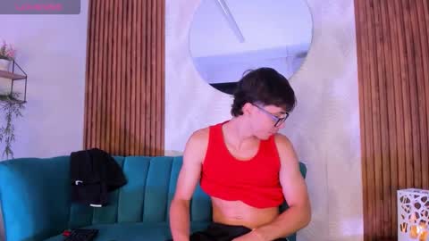 Alessandro Dybala online show from 10-14-25, 12:50