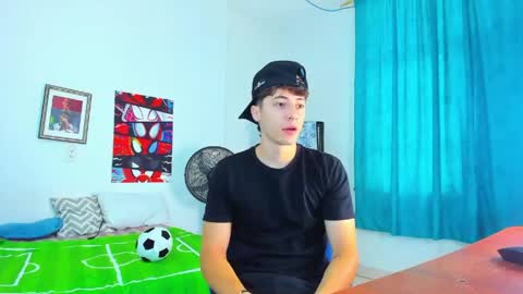 Alessandro Dybala online show from 05-27-26, 12:35