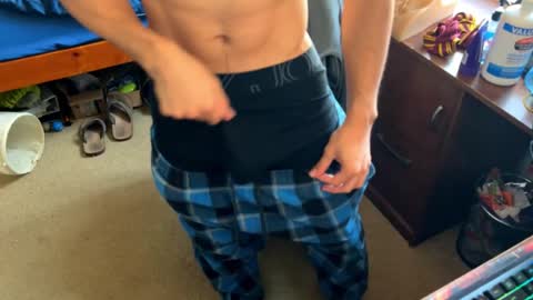 Snapshot of alessandro_fantasia chatting on 12-20-25, 08:16 Alessandro online show from 12-20-25, 08:16