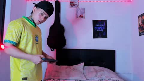 Alessandro online show from 01-17-25, 01:15