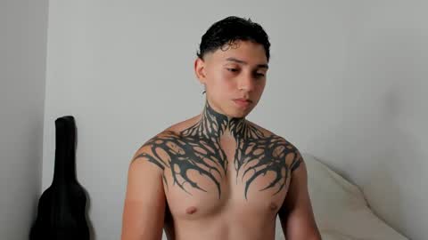 Alessandro online show from 05-24-26, 01:54