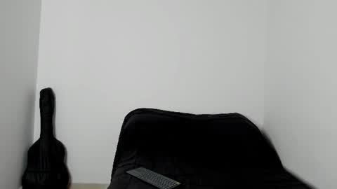 Alessandro online show from 06-10-26, 01:06