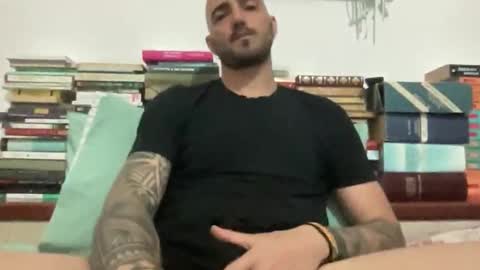 alessandromori91 online show from 04-21-26, 08:23