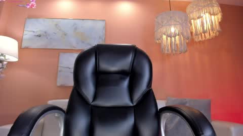 Snapshot of alessaromero chatting on 01-08-25, 07:34 ALESSA ROMERO  online show from 01-08-25, 07:34