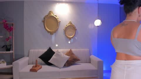 Snapshot of alessaromero chatting on 01-30-25, 01:55 ALESSA ROMERO  online show from 01-30-25, 01:55