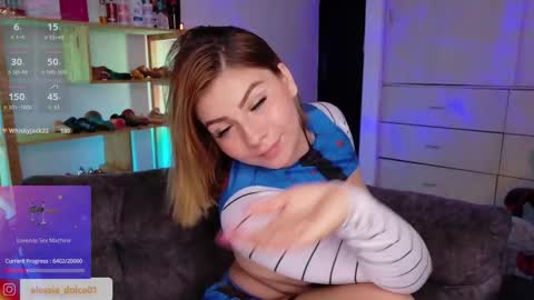 Snapshot of alessia_dolce chatting on 03-11-26, 11:33 alessia dolce online show from 03-11-26, 11:33