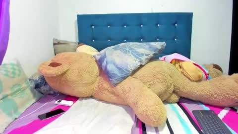 alessia_hot1 online show from 03-03-26, 08:15