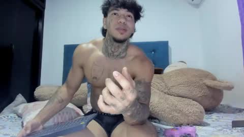 alessia_hot1 online show from 04-27-26, 11:14