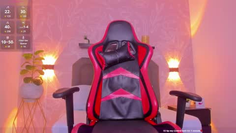 Snapshot of alessia_leroy chatting on 11-14-25, 07:23 A L E S S I A online show from 11-14-25, 07:23