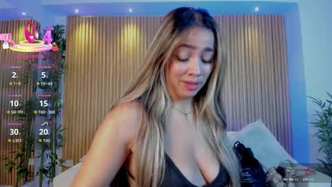 Alessia  Everyday From 0530 to 1430 Col Time online show from 09-17-25, 11:56