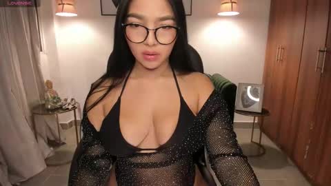  Alessia Will  online show from 12-02-25, 03:23