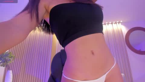 Alessia  online show from 01-17-25, 07:38