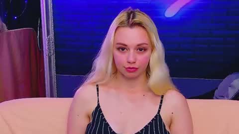 alessiacroft online show from 06-12-26, 05:17
