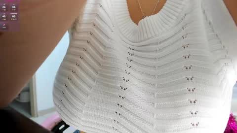 Snapshot of alessiadouce chatting on 12-13-24, 08:15 Alessia online show from 12-13-24, 08:15