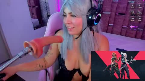 Snapshot of alessiadouce chatting on 02-13-25, 12:13 Alessia online show from 02-13-25, 12:13