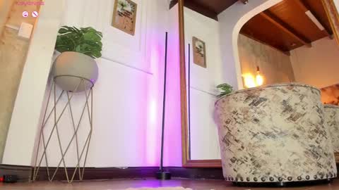 Alessia online show from 02-26-25, 09:53