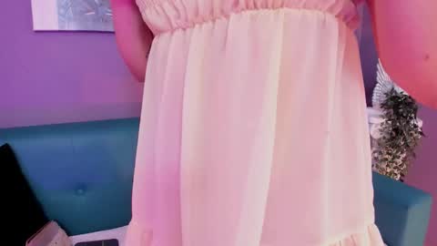 alessiia__ online show from 01-11-26, 03:11