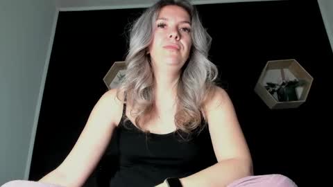 Snapshot of alesys69 chatting on 05-10-26, 09:42 alesys69 online show from 05-10-26, 09:42
