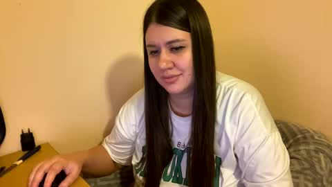 Aletta Oushen online show from 01-29-25, 08:25