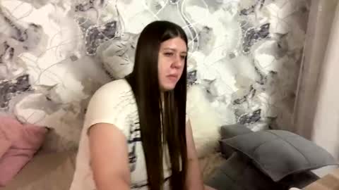 Aletta Oushen online show from 02-03-25, 05:14