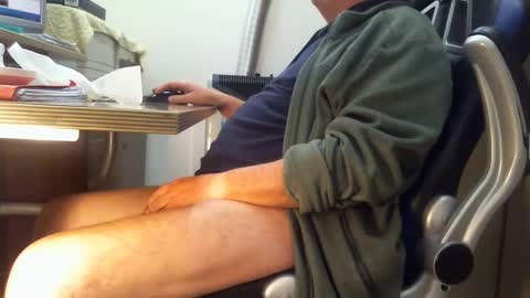 alex47100 online show from 01-05-25, 09:37