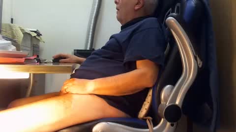 alex47100 online show from 02-04-25, 02:53