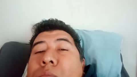 Snapshot of alex840012 chatting on 01-12-25, 08:57 Alex84 online show from 01-12-25, 08:57