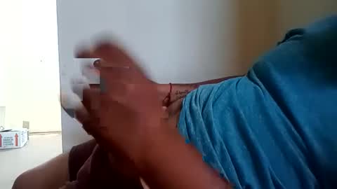 Snapshot of alex840012 chatting on 03-01-25, 06:54 Alex84 online show from 03-01-25, 06:54