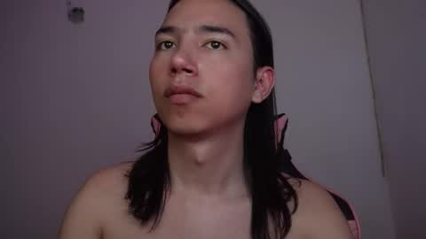 Alex online show from 10-28-25, 06:17