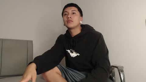 Owen online show from 04-15-26, 03:57