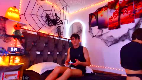 sneider online show from 10-17-25, 08:11