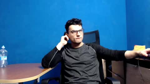 Snapshot of alex_blu chatting on 12-02-24, 03:26 Alex online show from 12-02-24, 03:26