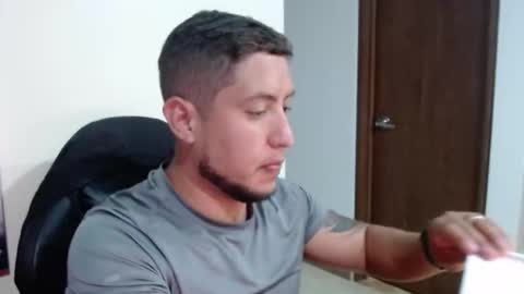 alex online show from 05-20-26, 01:01