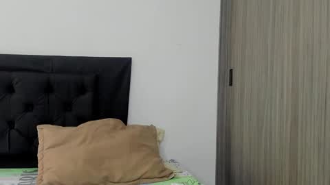 alex_connorr online show from 01-14-25, 03:15