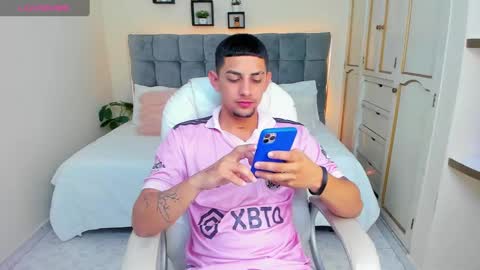 alex online show from 02-18-25, 12:17