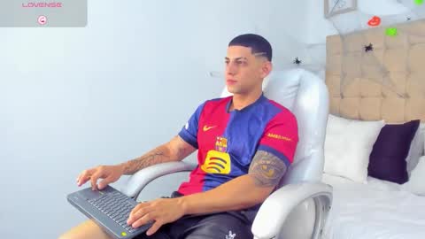 alex online show from 10-04-25, 11:52