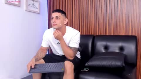 alex online show from 02-05-26, 11:37