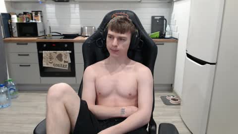 Snapshot of alex_gotcha chatting on 01-21-25, 07:28 Alex online show from 01-21-25, 07:28