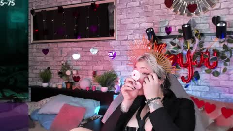 alex_howell online show from 02-04-25, 08:59