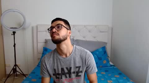 Snapshot of alex_jus1 chatting on 10-25-25, 02:56 alex_jus1 online show from 10-25-25, 02:56