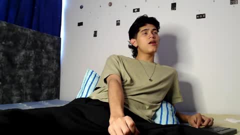 alex_mark_ online show from 04-24-26, 05:04