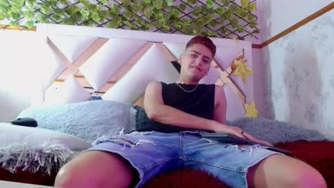 ALEX online show from 11-19-25, 11:05