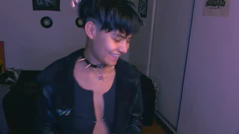 Snapshot of alex_one888 chatting on 11-09-25, 11:03 Alex online show from 11-09-25, 11:03