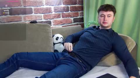 Snapshot of alex_onelove chatting on 10-11-25, 08:24 Alex online show from 10-11-25, 08:24