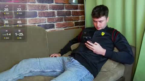 Snapshot of alex_onelove chatting on 10-31-25, 11:44 Alex online show from 10-31-25, 11:44