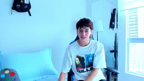 Residente0xxx online show from 01-23-25, 06:35