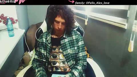 alex_ray69 online show from 09-18-25, 06:26